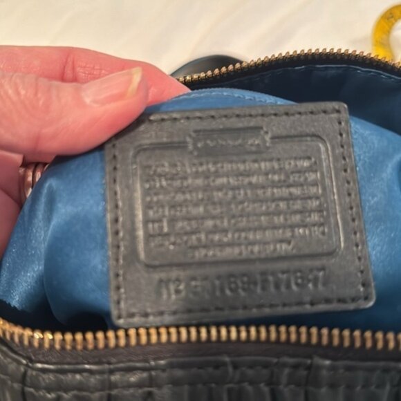 Coach black soft leather bag - Picture 8 of 9